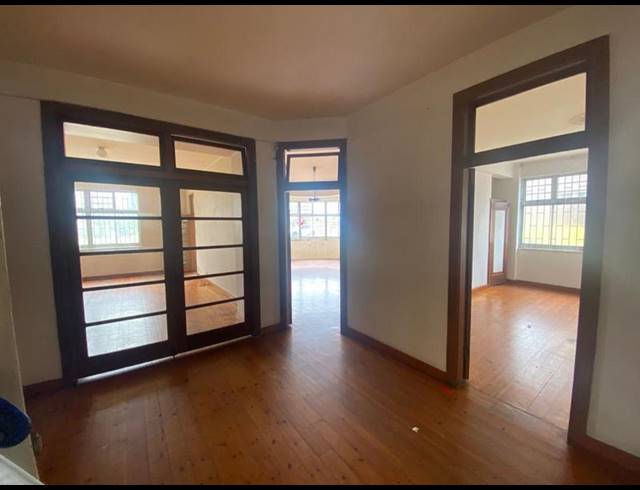 3 BEDROOM PROPERTY TO RENT IN NORTH BEACH